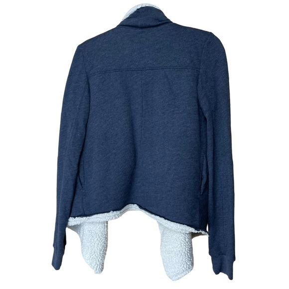 Abercrombie and Fitch Sherpa Lined Draped Jacket , M/L - Picture 2 of 5